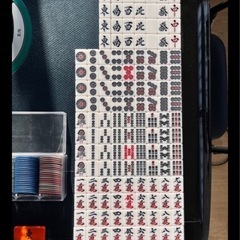 全自動麻雀卓 28mm麻雀牌とパイプ椅子セットの画像