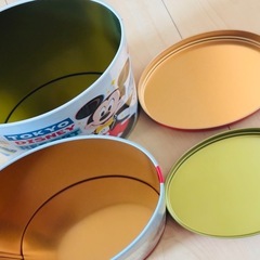 お菓子の空き缶、ボトル【ディズニー】の画像