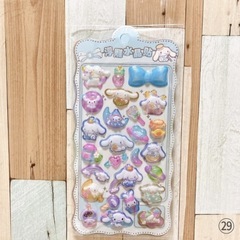 ちいかわ シナモン ぷっくりシール 1枚150円の画像