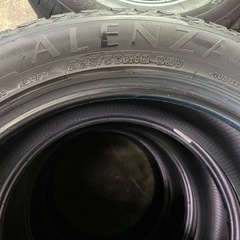225/50R18 4本セットの画像