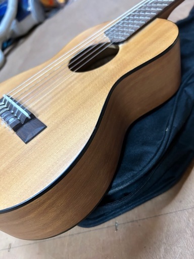 美品♥️小さめギター、YAMAHA、ギタレレ