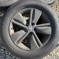 トヨタ ハリアー 純正タイヤホイールの画像