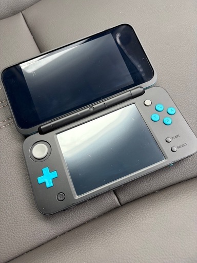 Newニンテンドー2DS LL ブラック×ターコイズ