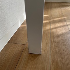 ダイニングテーブルの画像