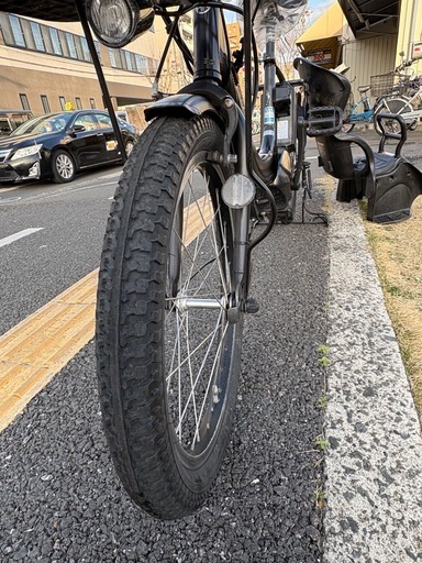 中古20㌅YAMAHA電動アシスト自転車　12.3Ah 大阪　064