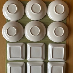 2種類取り皿　12枚セットの画像