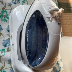 アイロンとアイロン台(玄関までお届けします)の画像