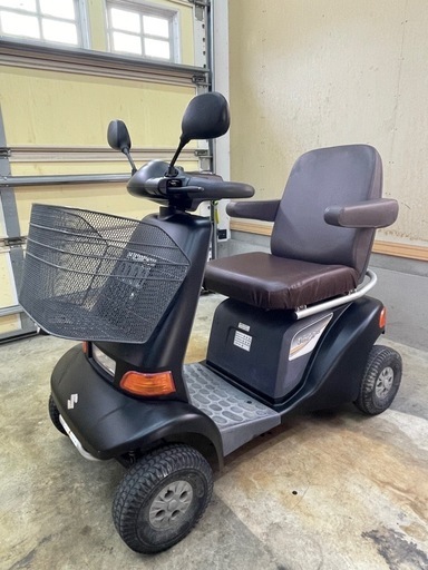 SUZUKI　セニアカー