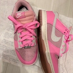 NIKE  スニーカーの画像