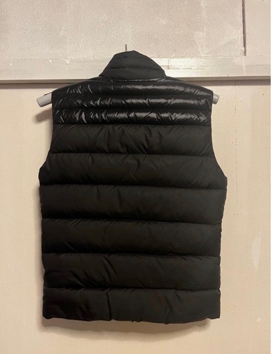 MONCLER ダウンベスト