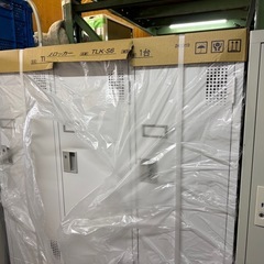 未使用　6人用ロッカー の画像