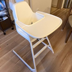 IKEA ダイニング　キッズチェア2脚の画像