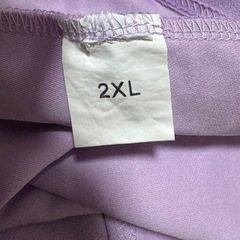 ラベンダー セットアップ ドレスとショートパンツの画像