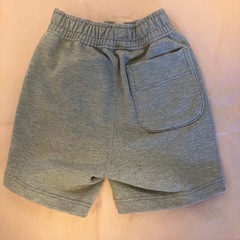 明泉幼稚園　短パン　サイズ120cmの画像