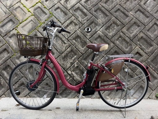 ブリヂストン　電動アシスト自転車 ワインレッド