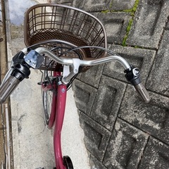 ブリヂストン　電動アシスト自転車 ワインレッド の画像