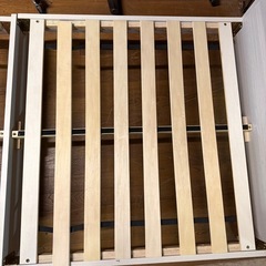 早い者勝ち！シングルベットフレームの画像