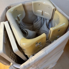 ベビーベッドの画像