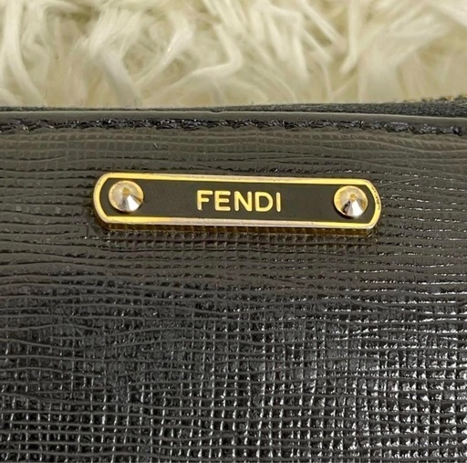 FENDI 長財布