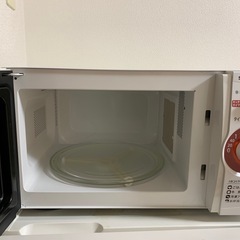 SHARP製　RE-T3-W5 電子レンジの画像