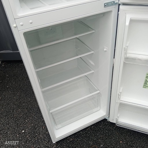 A236 送料設置無料  　ヤマダセレクト　大型冷蔵庫　236L