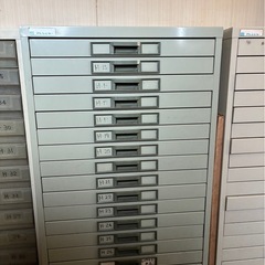 3月16日まで！書類棚2個まとめ売り
の画像