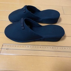 フォーマルスリッパ(バッグ付き)の画像