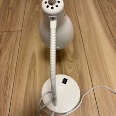 ニトリ照明器具の画像