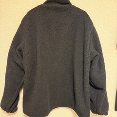 「MONO-MART」ブラック フリース ジャケットの画像