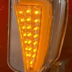 プリウス ZVW30系 後期 デイライト LED ファイバー 搭載の画像