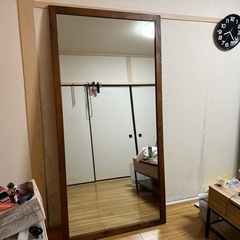 大型ミラーの画像