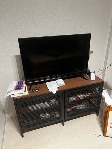 テレビとテレビボードセット