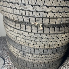 ダンロップ　ウィンターマックスバン　145R12   6PR   2021年製　12インチ　4穴　PCD100   4.0J   +42の画像