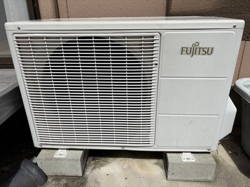 【多気郡】14畳用エアコン 富士通 2011年製 リフォームのため取り外し 12,000円