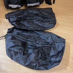 バイク　サイドバッグ　サドルバッグ　美品　大容量　ツーリング　レインカバーつきの画像