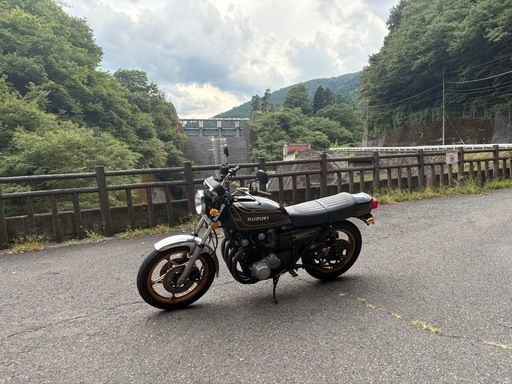 バイク gs750e