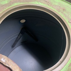  山崎製作所が製造していた「セキ式 二重通気式米麦貯蔵器」という農業用の貯蔵缶　ドラム缶。の画像