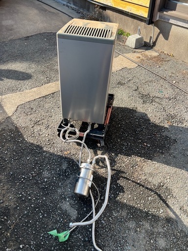 【値下】ホシザキ DCM-60G 製氷能力:約100/115kg/日 (50/60Hz) 貯氷量: 約4kg 機能: 氷、水、または氷