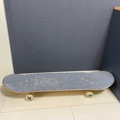 スケートボード コンプリートセット（ほぼ未使用）の画像