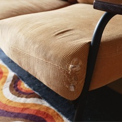 レトロ２人掛けソファの画像