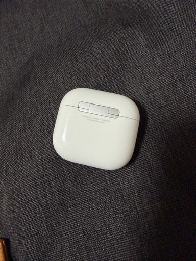 AirPods4 （ノイズキャンセリング搭載）