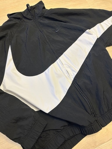NIKE ビッグスウォッシュ　ナイロンジャケット　Lサイズ