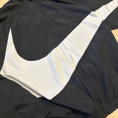 NIKE ビッグスウォッシュ　ナイロンジャケット　Lサイズの画像