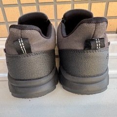 ワークマン 高撥水スリッポン 23cm（FieldCore）の画像