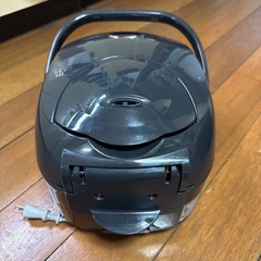 炊飯器の画像