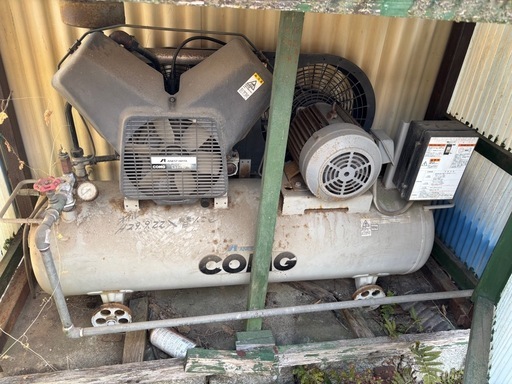 エアーコンプレッサー COMG200V  