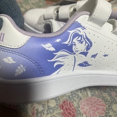 アディダスディズニーアナ雪スニーカー新品20センチの画像