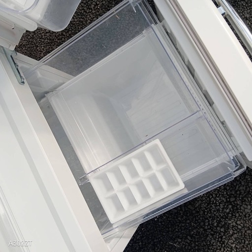 H247 送料設置無料  2ドア　レトロデザイン冷蔵庫  149L