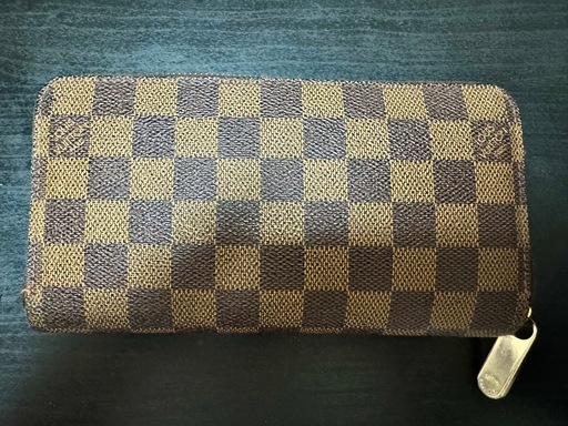 LUIS VUITTON 長財布