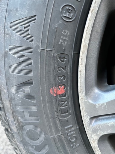 ホイールはおまけです‼️冬タイヤ145/80R13